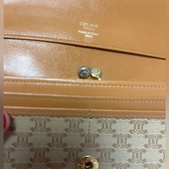 Celine Wallet - Picture 4 of 9